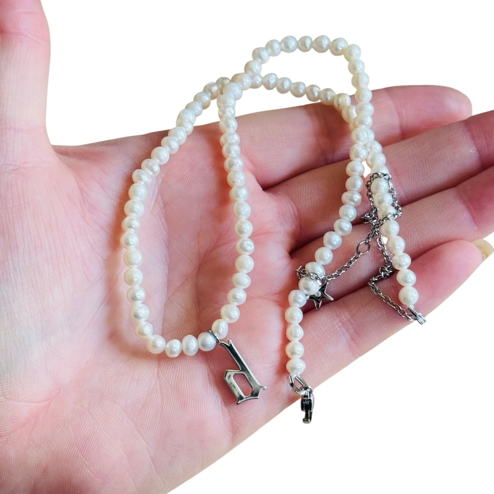 Dalmata Initial letter "d" Pearl Necklace Old English Pearl Goth Rockabilly 17"‎